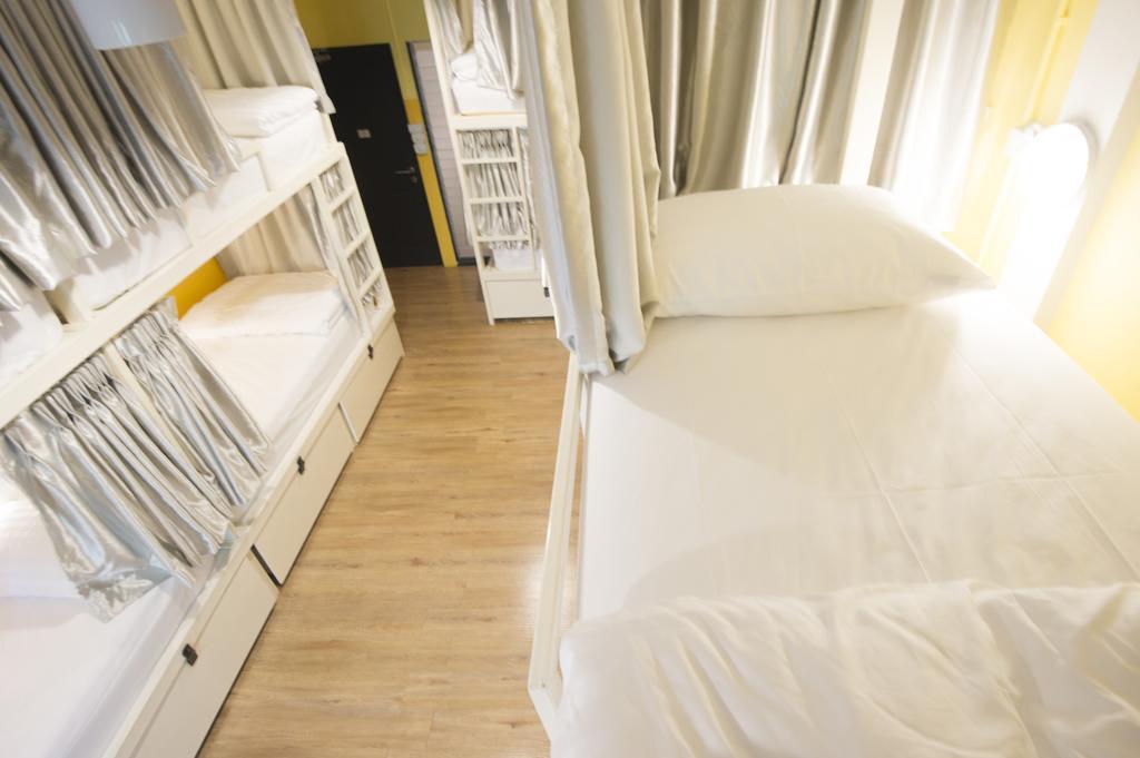 Bharani Hostel 曼谷 外观 照片