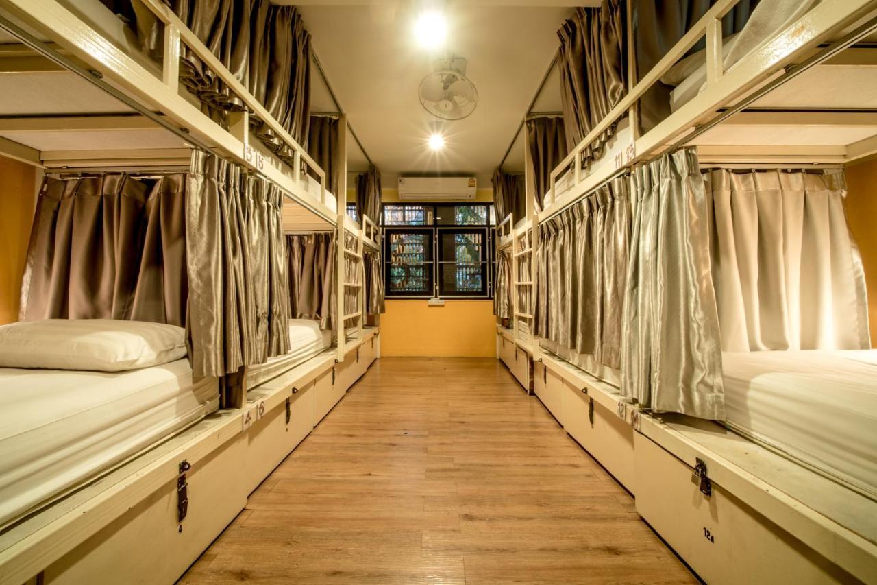 Bharani Hostel 曼谷 外观 照片