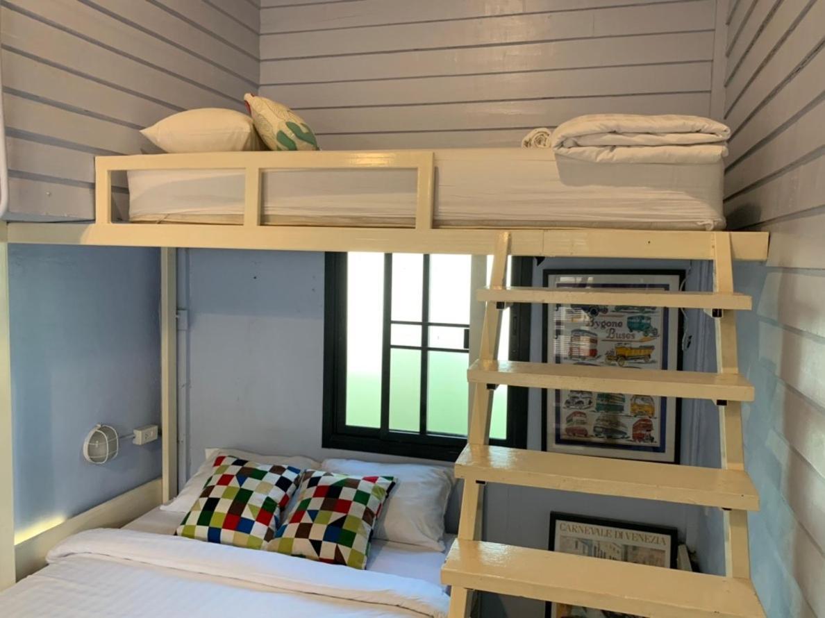 Bharani Hostel 曼谷 外观 照片